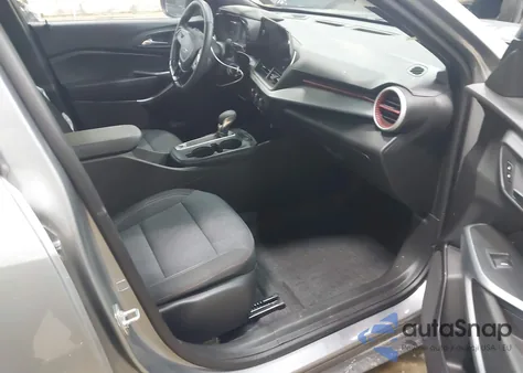 2024 Chevrolet Trax Fwd 1Rs из США, поврежденный, VIN KL77LGE21RC156291